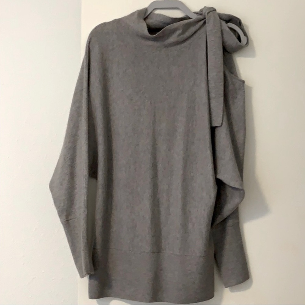 Club Monaco Wool Blend Cashmere Sweater